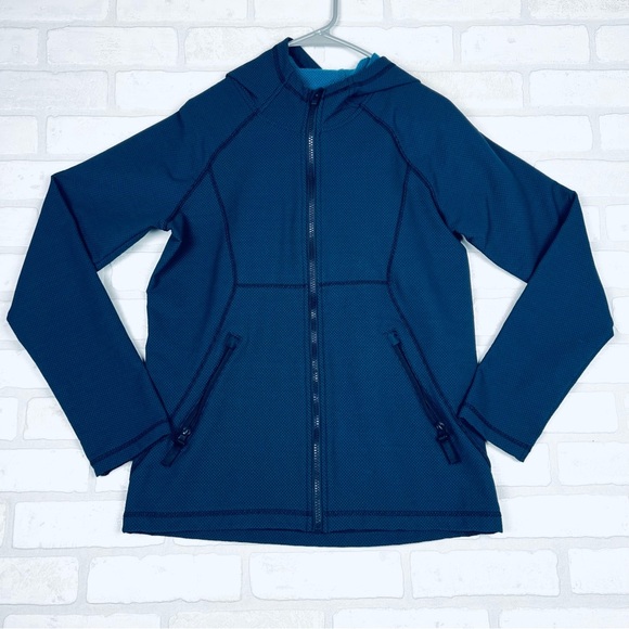 All In Motion Blue Zip-Up Hoodie‎ Warm Jacket, Size XL Boys / Girls EUC - Picture 1 of 14